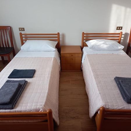 B&B Primo Marzo Volargne Bagian luar foto
